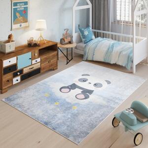 Detský koberec s motívom roztomilej pandy na mráčiku Šírka: 80 cm | Dĺžka: 150 cm