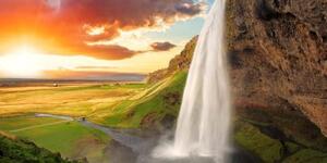 Obraz majestátny vodopád na Islande - 100x50