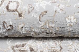 Svetlý bielo-sivý dizajnový vintage koberec so vzormi Biela Šírka: 120 cm | Dĺžka: 170 cm
