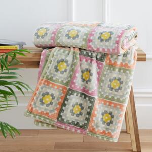 Mikroplyšová deka 130x170 cm Crochet Print Cosy – Catherine Lansfield