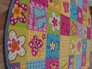 Dywany Lusczow Detský guľatý koberec Butterfly & Flowers farebný