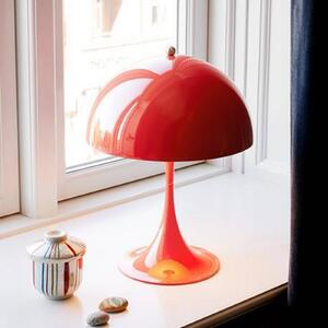 Louis Poulsen Akumulátorová lampa Panthella PORTABLE 250 koralovo červená, Červená, Obývacia izba / jedáleň, Plast, Moderný, Stolová lampa