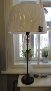FEDORA Home Lampa stolná čierna s vtáčikom s bielym tienidlom, výška 74 cm