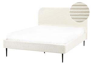 Posteľ krémová biela menčestrová 140 x 200 cm čalúnené čelo čierne nohy lamelový rošt minimalistický dizajn