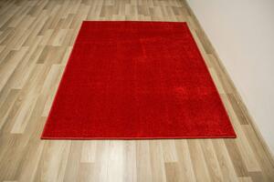Metrážny koberec Jubilee Twist 15 červený