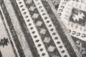Kusový koberec ETHNIC čierny - typ D