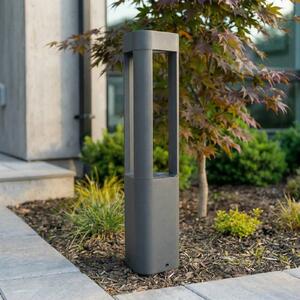 Podstavné svietidlo Lucande LED Pirron, 50 cm, trojuholníkové, IP54, Čierna, Hliník, Moderný, Vonkajčie stĺpové osvetlenie