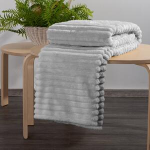 DEKA Z MIKROFLANELU SOFT 70X160 CM STRIEBORNÁ