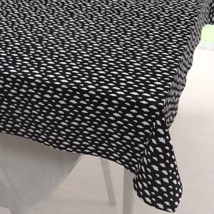 Biante Detský bavlnený obdĺžnikový obrus Sandra SA-306 Biele obláčiky na čiernom 50x100 cm