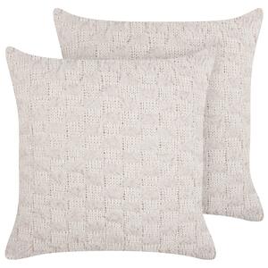 Sada 2 dekoratívnych vankúšov béžová tkanina 45 x 45 cm jednofarebný bez vzoru pletený textil doplnky