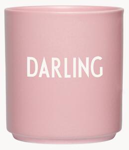 Hrnček's nápisom Favourite Darling