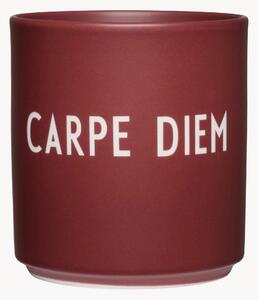 Hrnček's nápisom Favourite Carpe Diem