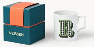 Westwing x MEISSEN, Ručne vyrobený hrnček's ozdobným motívom Initials