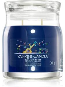 Yankee Candle Twilight Tunes vonná sviečka Signature 368 g