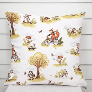 Biante Detská bavlnená obliečka na vankúš Sandra SA-697 Líšky na bicykloch - zelené na bielom 30 x 50 cm