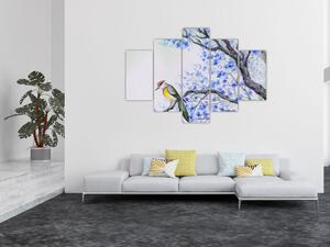 Obraz - Vtáčik na strome s modrými kvetmi (150x105 cm)