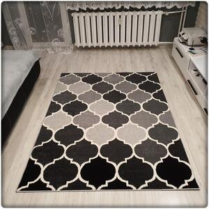 Dekorstudio Moderný koberec SUMATRA - Čierny marocký vzor Rozmer koberca: 120x170cm