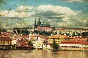 DIMEX | Vliesové fototapety na stenu Retro pohľadnice - Praha MS-5-2134 | 375 x 250 cm | modrá, červená, biela, hnedá