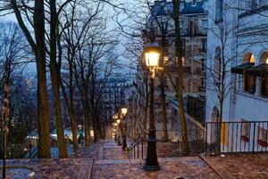 DIMEX | Vliesové fototapety na stenu Montmartre MS-5-0709 | 375 x 250 cm | modrá, žltá, šedá