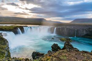 DIMEX | Vliesové fototapety na stenu Vodopád Godafoss MS-5-3192 | 375 x 250 cm | modrá, biela, šedá