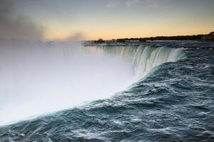 DIMEX | Vliesové fototapety na stenu Horseshoe Falls, Wales MS-5-3176 | 375 x 250 cm | modrá, biela