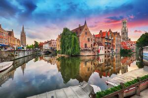 DIMEX | Vliesové fototapety na stenu Bruges, Belgicko MS-5-1014 | 375 x 250 cm | zelená, modrá, oranžová, hnedá, šedá