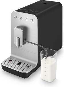Smeg BCC13BLMEU automatický kávovar s mliečnym systémom / 1350 W / 1,4 l / matná čierna