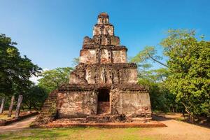 DIMEX | Vliesové fototapety na stenu Satmahal Prasadaya MS-5-1207 | 375 x 250 cm | zelená, modrá, hnedá