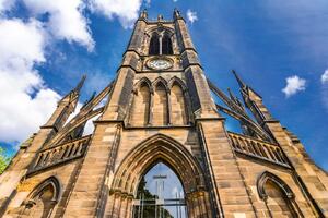 DIMEX | Vliesové fototapety na stenu Newcastle na Tyne, Veľká Británia MS-5-1000 | 375 x 250 cm | modrá, hnedá