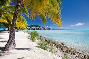 DIMEX | Vliesové fototapety na stenu Pláž na Bora Bora MS-5-3243 | 375 x 250 cm | zelená, modrá, biela