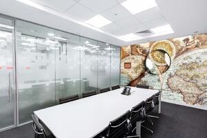Samolepiaca vliesová fototapeta Lupa a stará mapa 375 x 250 cm