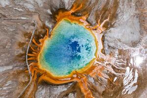 DIMEX | Vliesové fototapety na stenu Dúhová prameň, Yellowstone MS-5-3037 | 375 x 250 cm | modrá, oranžová, hnedá