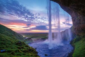 DIMEX | Vliesové fototapety na stenu Seljalandsfoss, Island MS-5-3200 | 375 x 250 cm | zelená, modrá, hnedá