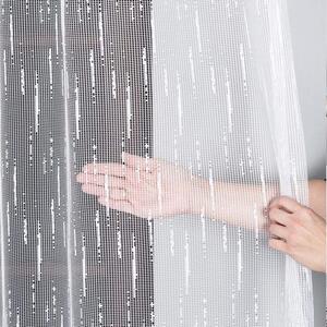 Biela žakarová záclona KLARA s dažďovým vzorom