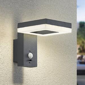 Lindby Laira solárne nástenné LED svetlo, 15,5cm