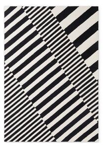 Čierno-biely ručne tkaný vlnený koberec 120x180 cm Stryve Flux – Elle Decoration