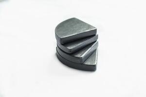 Podložky pod kvetináč PUT, umelý kamen, 7 x 7 cm, 4-set, sivá