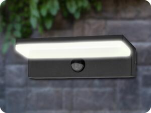 ORNO LED nástenné vonkajšie svietidlo so senzorom PACHIRA 9W, 500lm, IP54, 4000K, čierne [AD-OP-6576BLPMR4]