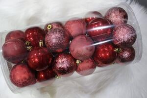 Červené a ružové plastové vianočné gule 6cm 30ks
