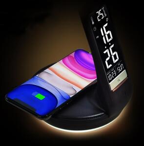 Retlux-LED Stmiev. lampa s bezdr. nab. Qi a displejom LED/6W/230V 3000/4000/6000K