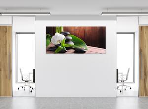 Obraz sklenený kvet biela orchidea na bambusovej podložke - 50 x 100 cm