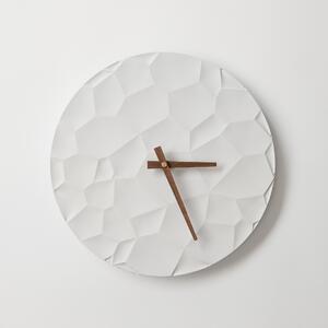 ODLITO Betónové nástenné hodiny Mesačný kráter – biela – 30 cm – hnedé ručičky