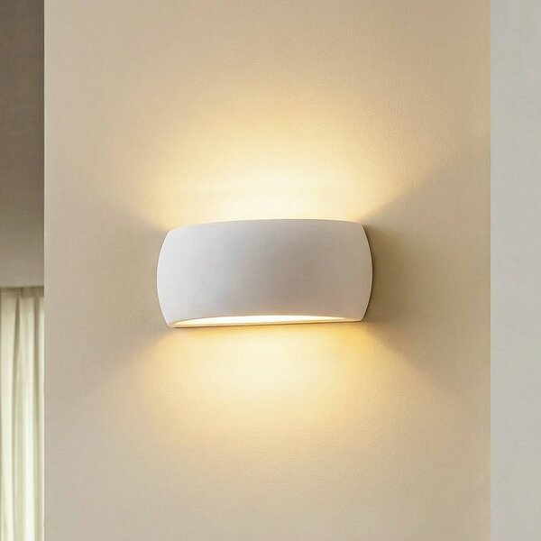 SOLLUX LIGHTING Nástenné svetlo Curve s osvetlením smerom nahor/nadol z bielej keramiky, Biela / opálová, Obývacia izba / jedáleň, Keramický, Moderný, Nástenné svietidlo