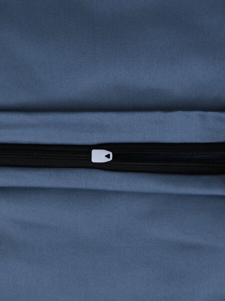 Saténová obliečka na vankúš 50 x 70 cm - Diana námornícky modrá