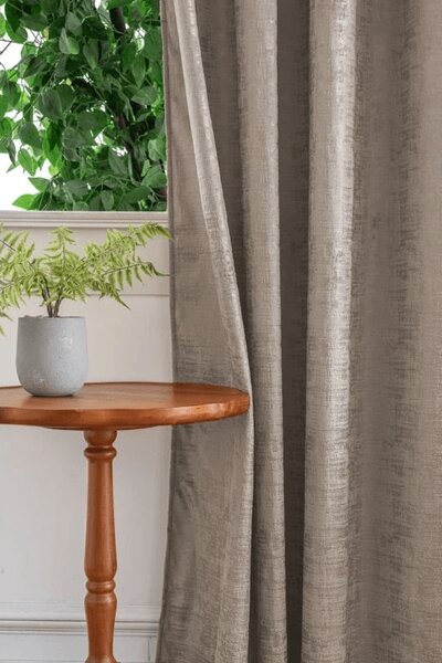 Zatemňovací záves LOOM VELVET 140x250 cm, béžovohnedý Zavesenie: Kovové krúžky