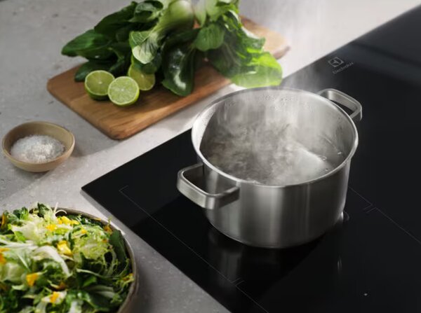 Electrolux EIS67453 + kupóny na daľší nákup - Indukčná varná doska