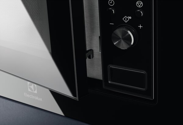 Electrolux Intuit LMS2203EMX + kupóny na daľší nákup - Mikrovlnná rúra zabudovateľná