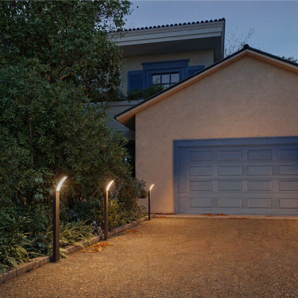 Záhradné stĺpikové svietidlo LED 2700K antracitová IP44 PHILIPS UltraEfficient Splay 8721103110039