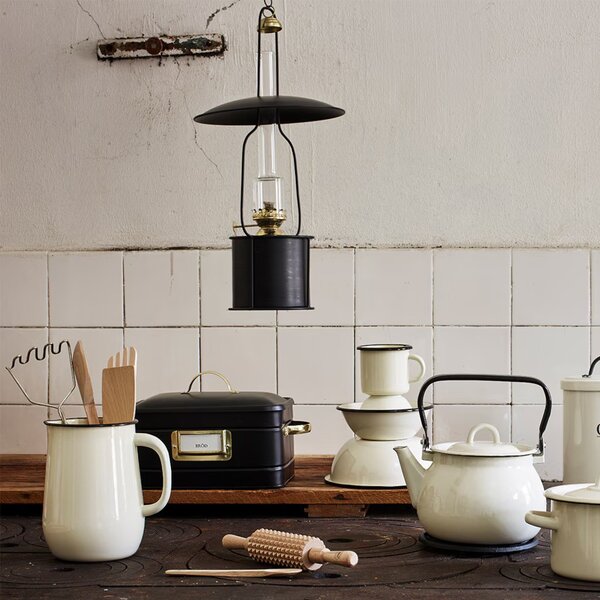 Biely smaltovaný džbán Emil´s Enamel Offwhite - Ø 14,5*20 cm / 2,5L - Strömshaga