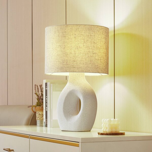 Lindby Stolná lampa Thalassia, biela, Ø 30 cm, keramika, Biela / opálová, Obývacia izba / jedáleň, Textil / látka / hodváb, Škandinávsky, Stojacie svietidlo